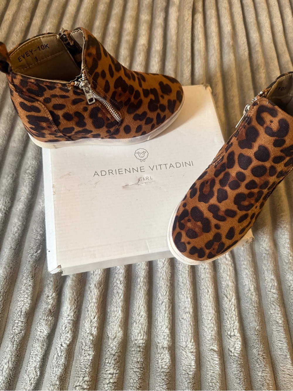 Adrienne Vittadini Leopard Print Ankle Booties - Brown/Black